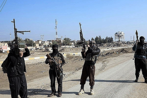 IŞİD, radyo yayınına başladı