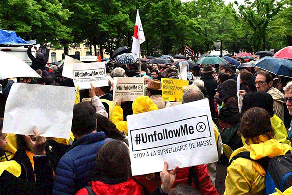 Fransa'da yasa tasarısına protesto