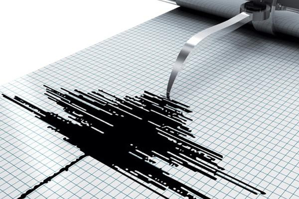  Papua Yeni Gine’de 7,4 büyüklüğünde deprem