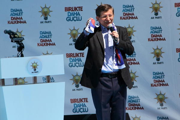 'Ortadoğu’dan önce partine barış getir'