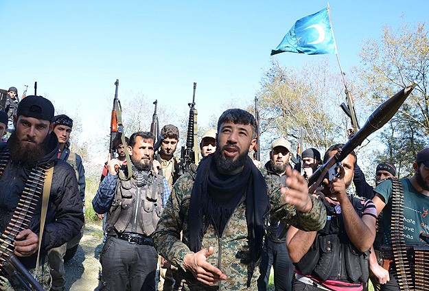 Türkmen komutandan 'MİT tırları' açıklaması