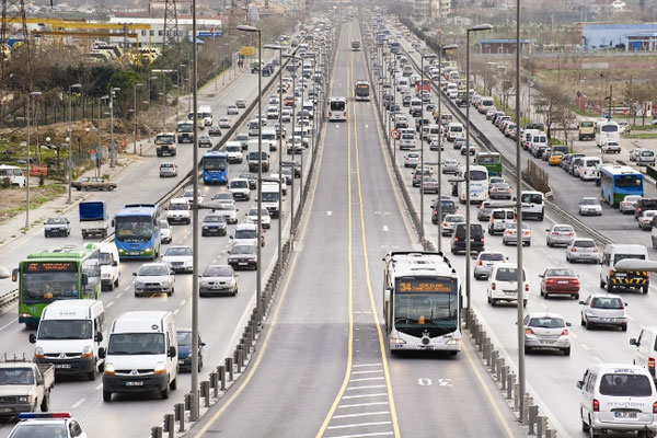 İstanbul toplu taşımada İzmir ve Diyarbakır'dan ucuz
