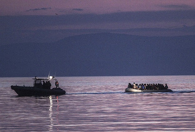 Yunanistan'da 63 kaçak yakalandı