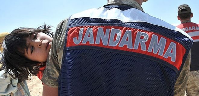 Suriye sınırında ağlatan an!