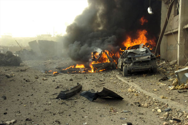 Bağdat'ta bombalı saldırı: 8 ölü