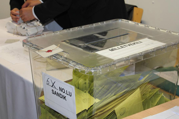 Seçmen AK Parti'den neden kaçtı?