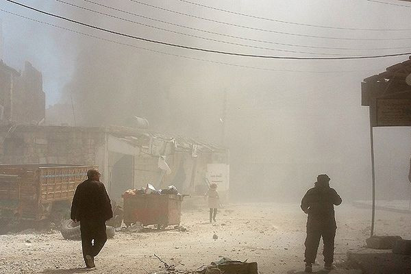 İdlib'e bombalar yağdı: 30 ölü