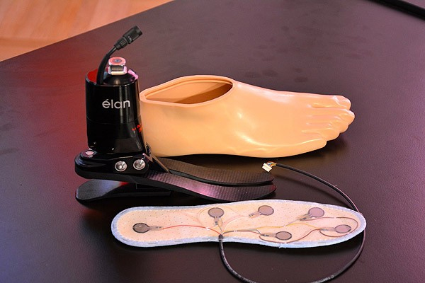 'Hisseden protez bacak' tanıtıldı