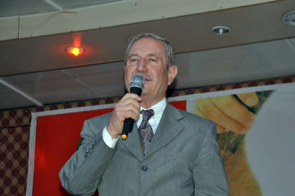 HDP’li vekil AK Parti’li kardeşini eleştirdi