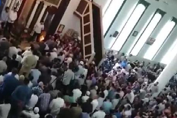 Kafkasya'da cami imamına saldırı