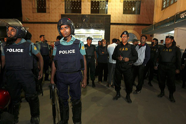 Bangladeş'te bir idam kararı daha