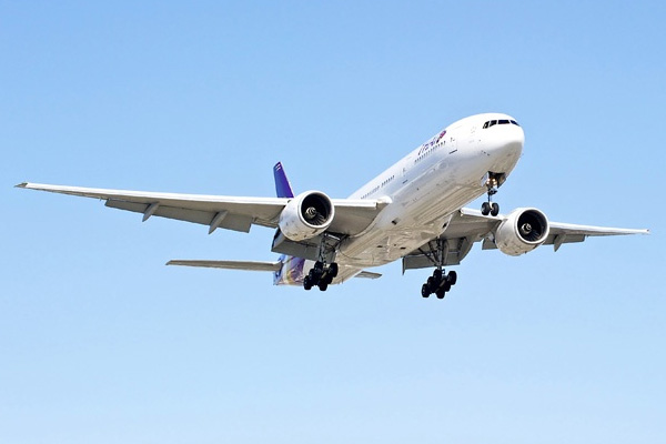 Havada kendini tamir edebilen uçak kanadı