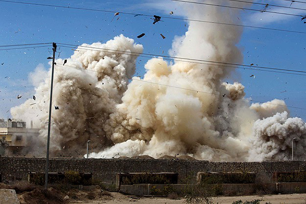 Mısır'da Karnak Tapınağı'nda bombalı saldırı