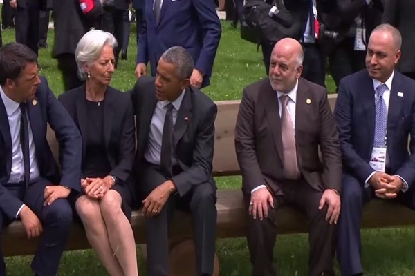 Obama İbadi’nin yüzüne bile bakmadı