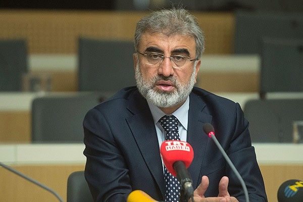 Taner Yıldız'dan 'zafer görüntüsü' eleştirisi