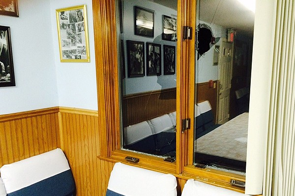 ABD’de Türk camisine  saldırı