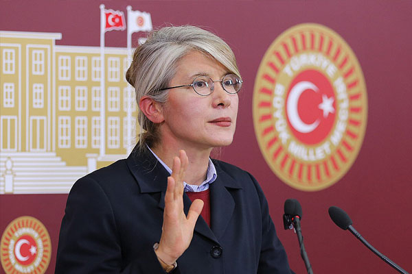 Tarhan siyasi kararını verdi