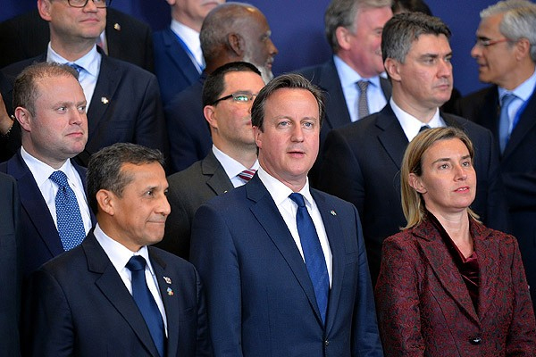 İngiltere ile Arjantin  arasında Falkland  krizi