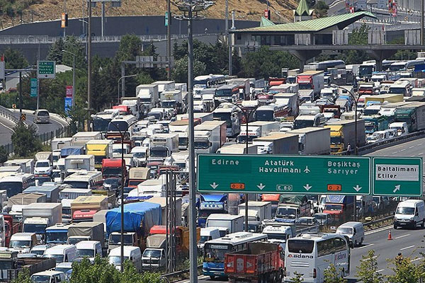 Okulların kapanması trafiği rahatlatacak