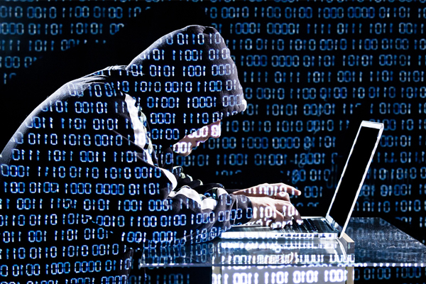 Almanya'ya 10 milyon 'avro'luk saldırı