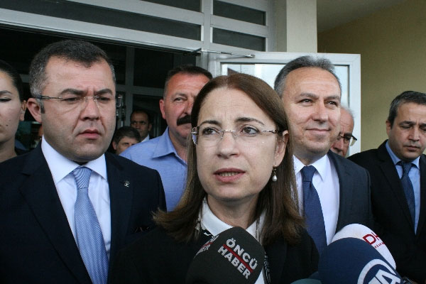 'Özgecan’ımızın acısı hâlâ içimizde'