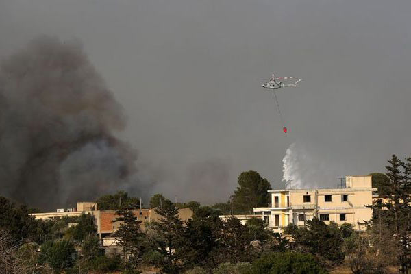 Kıbrıs'ta büyük yangın