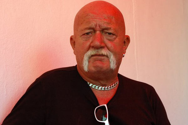 Sümer Tilmaç hayatını kaybetti !