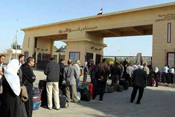 Mısır Refah kapısı 3 günlüğüne açıldı