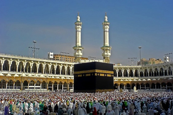 Ramazan umresi için bekleyenlere kötü haber!