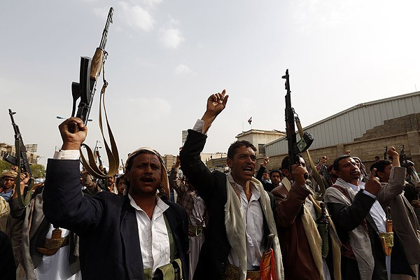 'Husiler Cevf kent merkezini ele geçirdi' iddiası