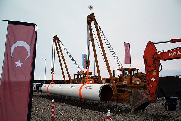 'Enerji projeleri istikrarı koruyacak'