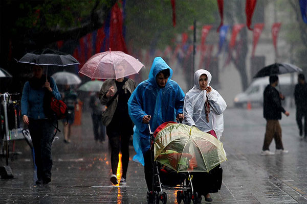 Meteoroloji'den şiddetli sağanak uyarısı