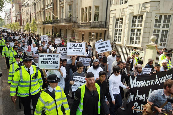 İngiltere'de Müslüman nefretinde artış