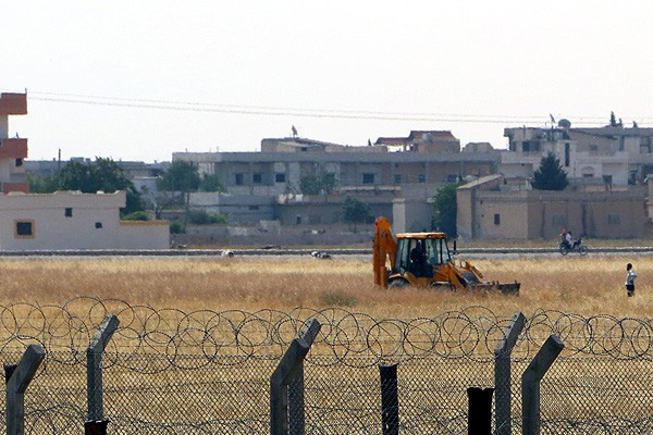 YPG'den koalisyon bombardımanı tehdidi