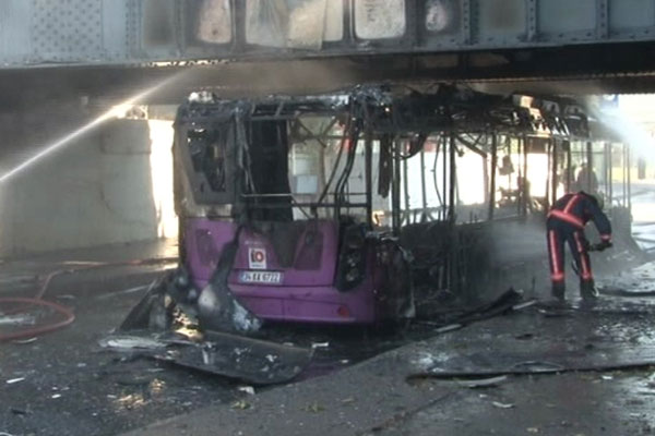 İETT otobüsünde büyük patlama