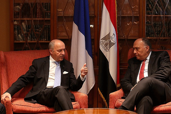 Fransa Dışişleri Bakanı Fabius Mısır'da