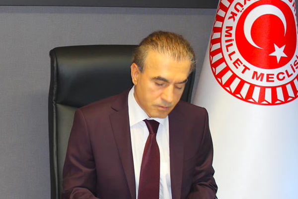 AK Parti'de koalisyon çabaları