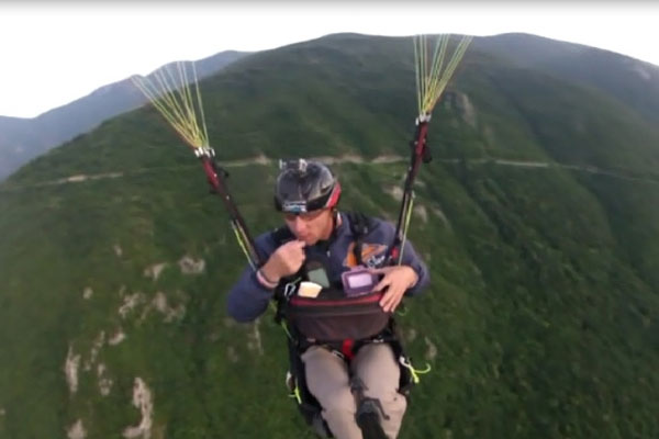 800 metre yükseklikte iftar yaptı