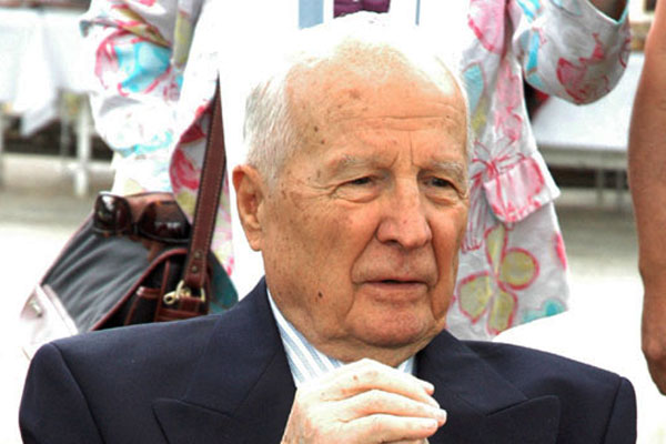 Evren'in kızı hakkında suç duyurusu