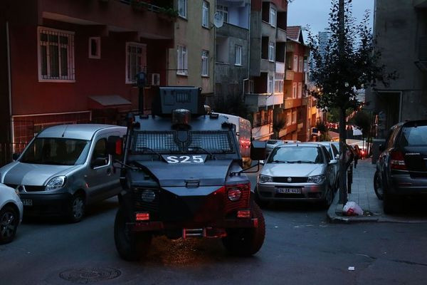İstanbul'da eş zamanlı operasyon