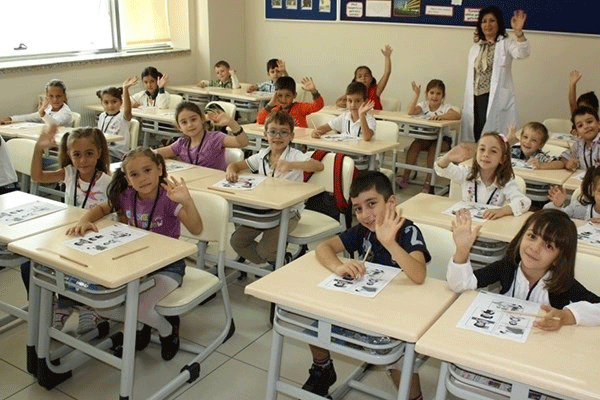 Özel okulların kayıt takvimi iptal edildi