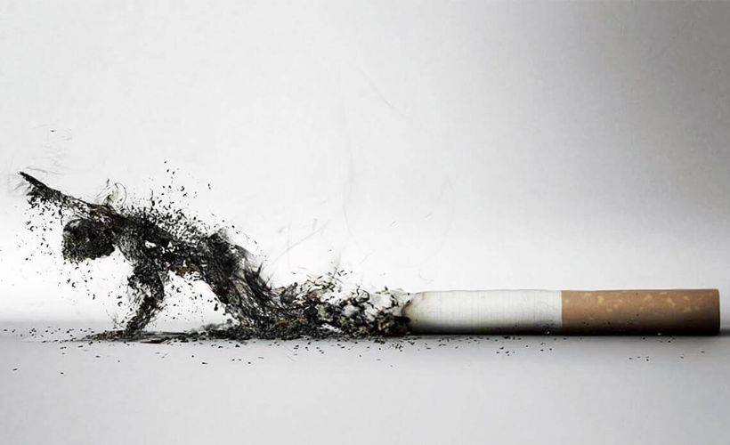 Sigara yüzünden tüm parmakları çürüdü!