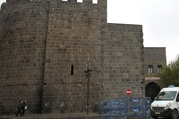 Sur ilçesinde sokağa çıkma yasağı