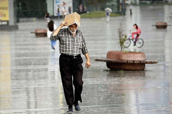 Yağışlar etkili olmaya devam ediyor