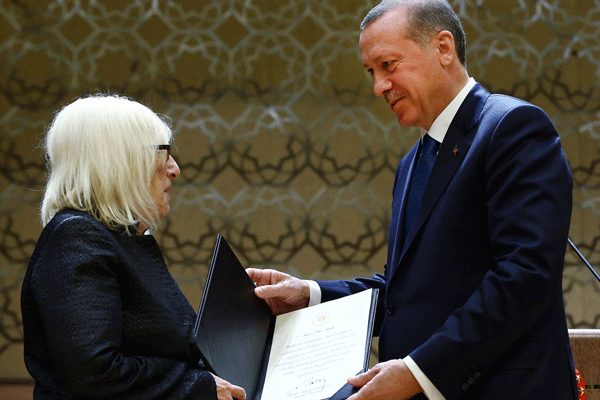 Alatlı: Erdoğan Putin'i taytaylayabilir