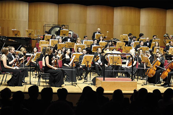 Senfoni Orkestrası'ndan 'Osmanlı' esintisi