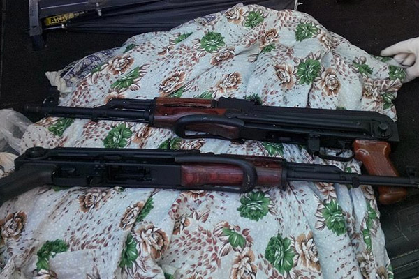 Çalıntı araçtan mühimmat çıktı