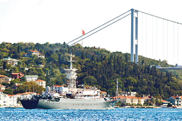 'Türkiye, boğazları Rus gemilerine kapatabilir'