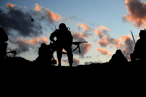 4 bin TL maaşla asker aranıyor