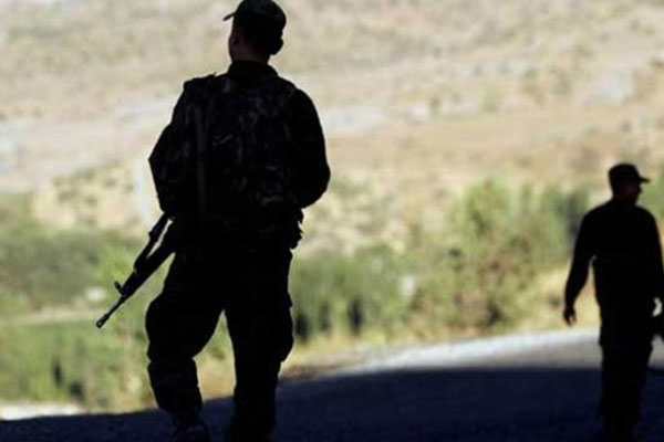 Sınırlarda bin 214 kaçak yakalandı